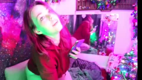 Evie online show from 13, 12, 2024