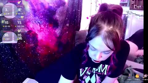 Evie online show from 2, 2, 2025