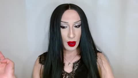 Supreme Maestra online show from 19, 9, 2025