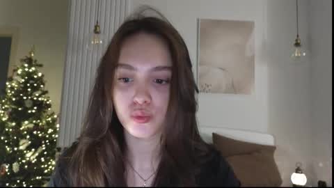 evi_woow online show from 20, 12, 2025