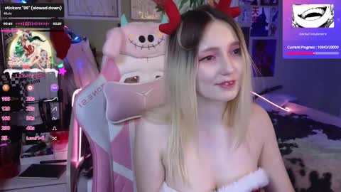 Evie online show from 1, 1, 2025