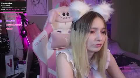 Evie online show from 9, 1, 2025