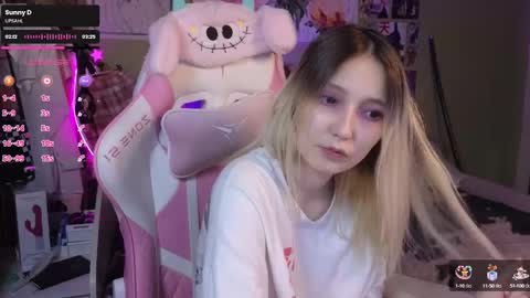 Evie online show from 10, 1, 2025