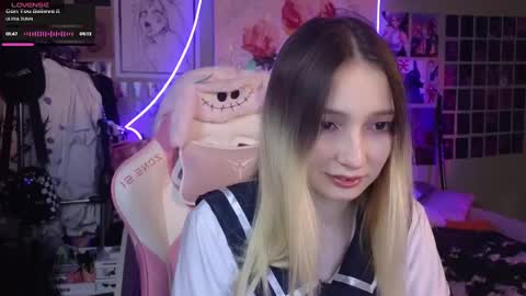 Evie online show from 11, 3, 2025