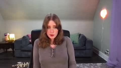 Evie3 online show from 4, 1, 2025