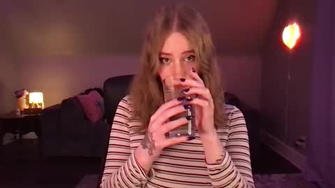 Evie3 online show from 6, 1, 2025