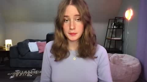 Evie3 online show from 1, 2, 2025