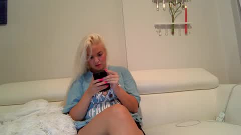 Badblondebunny online show from 2, 12, 2024