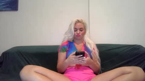 Badblondebunny online show from 19, 12, 2024