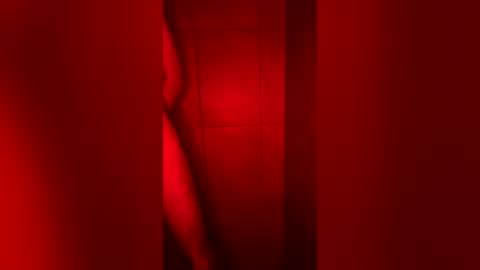 evilpig1022 online show from 15, 7, 2026