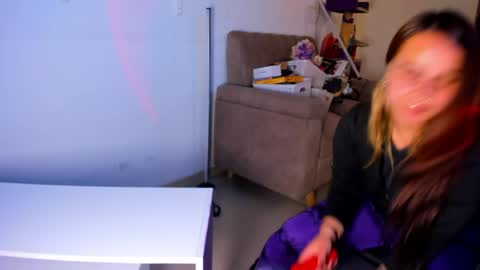 EVY online show from 9, 4, 2026