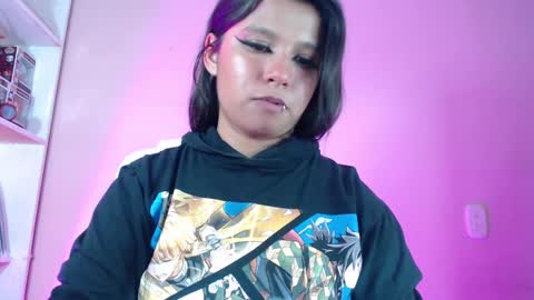 Im Evy online show from 5, 1, 2025