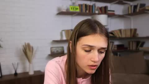 Snapshot of excellent_vibe chatting on 29, 6, 2026 Ann online show from 29, 6, 2026