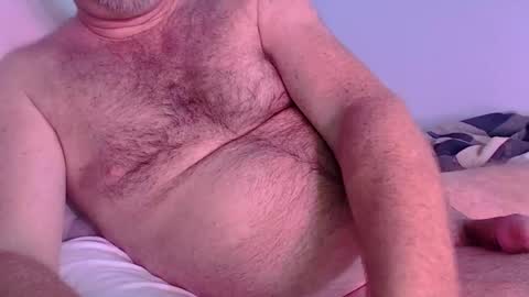 exhibitionist_guy23 online show from 16, 7, 2026
