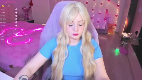  Amy  online show from 1, 3, 2025