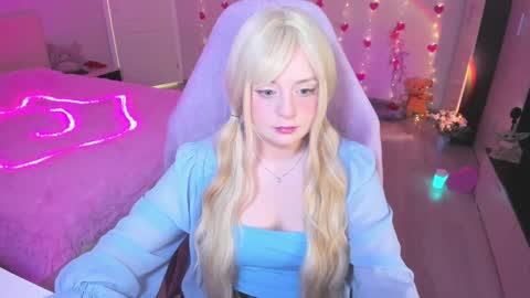  Amy  online show from 11, 3, 2025