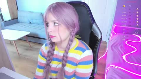  Amy  online show from 25, 9, 2025