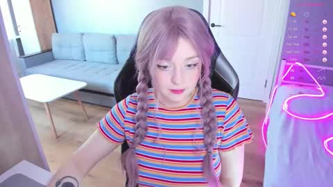  Amy  online show from 30, 9, 2025