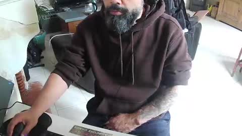 Gio online show from 23, 2, 2025