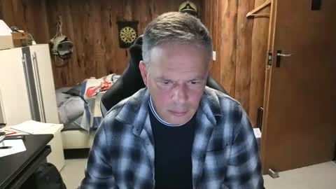 exibe1219 online show from 21, 10, 2025