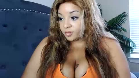 Snapshot of exoticempress18 chatting on 28, 5, 2026 Paris online show from 28, 5, 2026