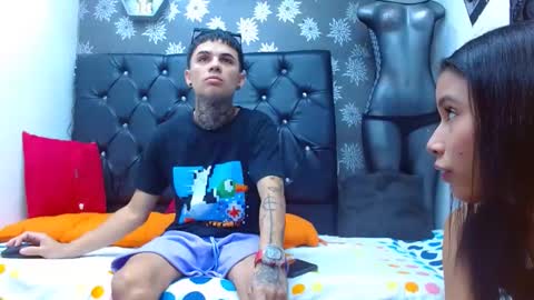 exotichot_couple online show from 8, 1, 2025