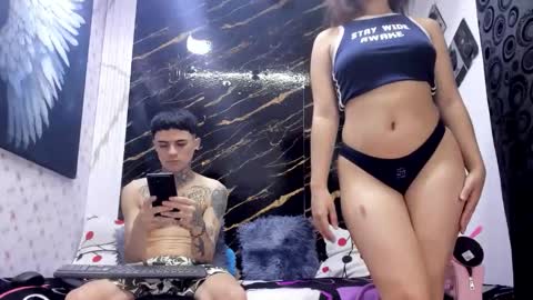 exotichot_couple online show from 17, 5, 2026