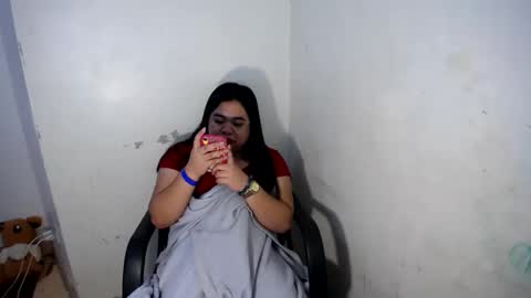 Snapshot of exoticpinayx chatting on 15, 12, 2024 SHANTAL MARIE online show from 15, 12, 2024