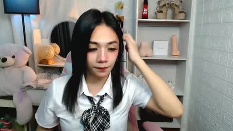 exotictssavie online show from 8, 3, 2025