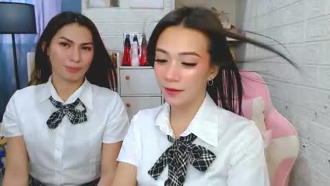 Snapshot of exotictssavie chatting on 18, 7, 2026 exotictssavie online show from 18, 7, 2026
