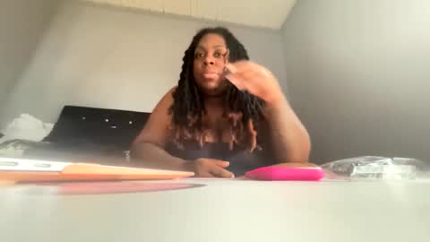 exotiiccmonroe1 online show from 16, 2, 2026