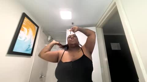 exotiiccmonroe1 online show from 24, 2, 2026