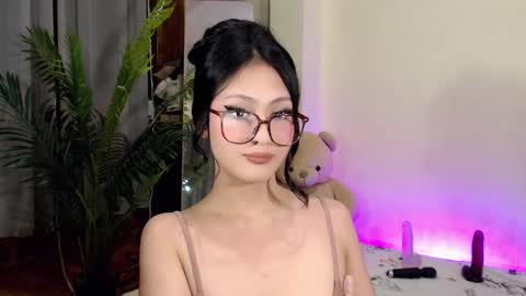 Candy  online show from 12, 1, 2025