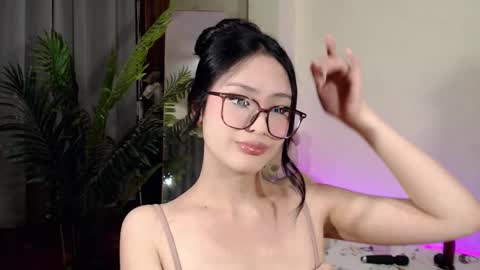 Candy  online show from 29, 1, 2025