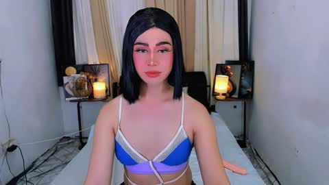 Snapshot of expensive_elise chatting on 6, 7, 2026 expensive_elise online show from 6, 7, 2026