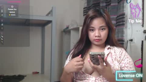 Snapshot of expnsivelj chatting on 1, 4, 2026 expnsivelj online show from 1, 4, 2026