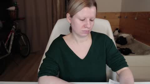 Crystal online show from 2, 12, 2024