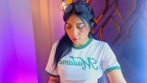   online show from 22, 6, 2026