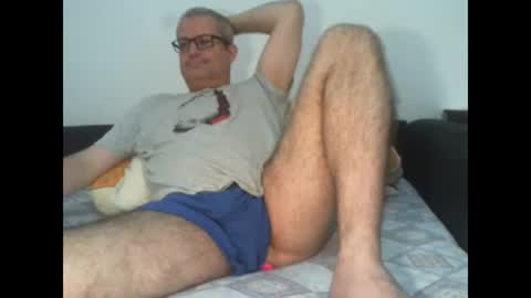 GEORGE online show from 9, 10, 2025