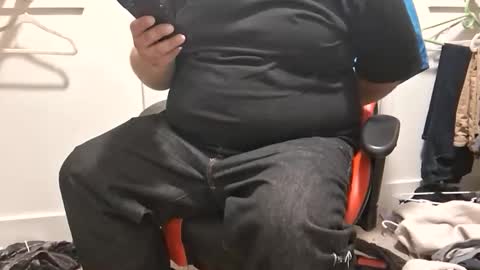 eyyoboobo0 online show from 25, 3, 2026