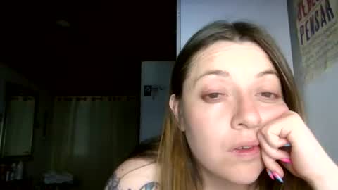 Snapshot of ezlngirl chatting on 3, 7, 2026 Aimee online show from 3, 7, 2026