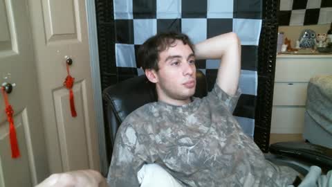 Ezra Naamah online show from 12, 2, 2025