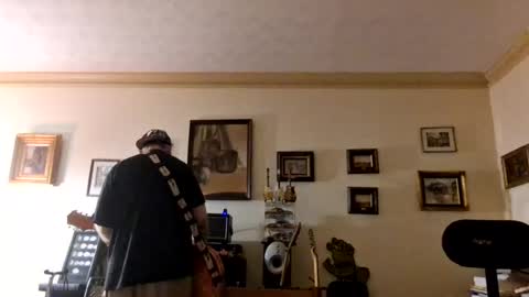Snapshot of ezriderx9 chatting on 20, 7, 2026 Ez Rider online show from 20, 7, 2026