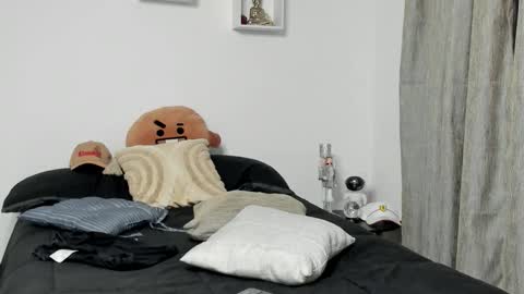 Ezzio Scolaro online show from 27, 9, 2025