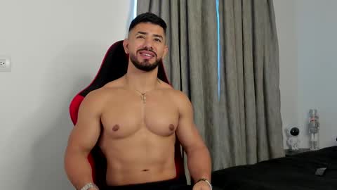 Ezzio Scolaro online show from 26, 2, 2026