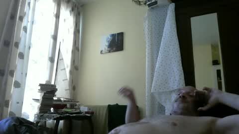 Snapshot of f1zzeek chatting on 2, 7, 2026 f1zzeek online show from 2, 7, 2026