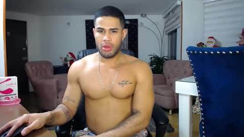 Snapshot of fabilatindick20 chatting on 4, 12, 2024 Fabian online show from 4, 12, 2024