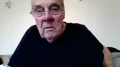 the masturbator online show from 1, 2, 2025