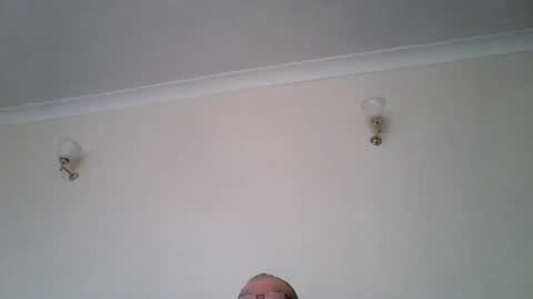 the masturbator online show from 14, 2, 2025