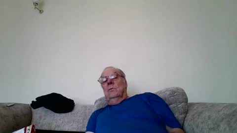 the masturbator online show from 21, 2, 2025